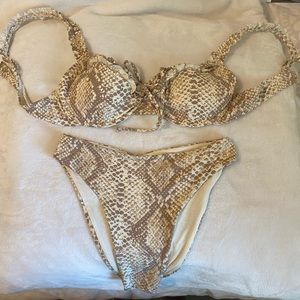 Toluca reptilia bikini